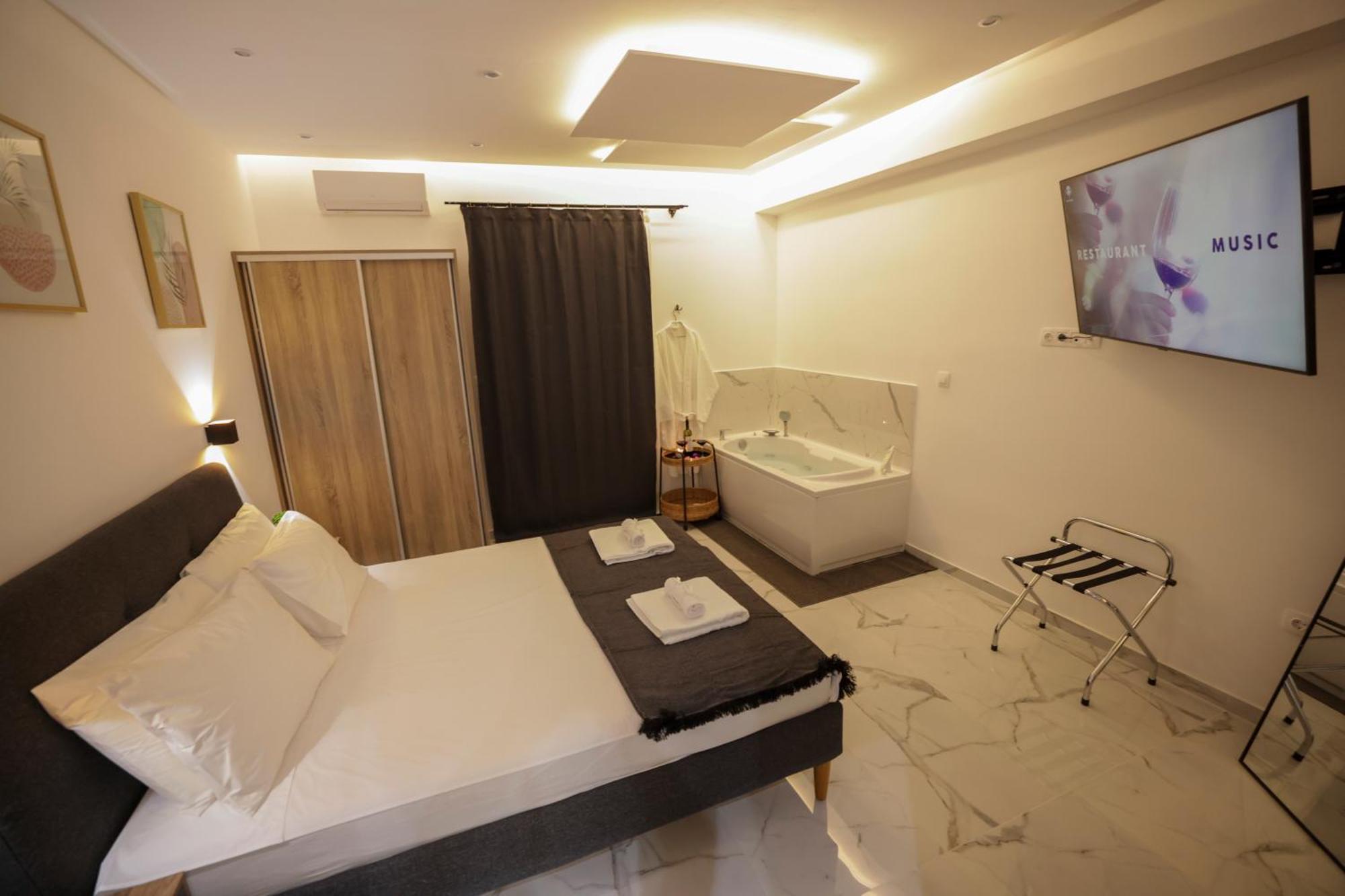אתונה Apollo 2 Bd Jacuzzi Suite מראה חיצוני תמונה